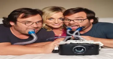 Amy Poehler and Jack Black hilariously bond over their sexy CPAP machines