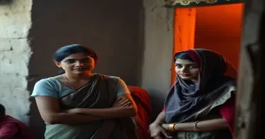 a young british diplomat visits a kotha alongwith an indian woman social worker to have a first hand look at the plight of the girls at the the kotha